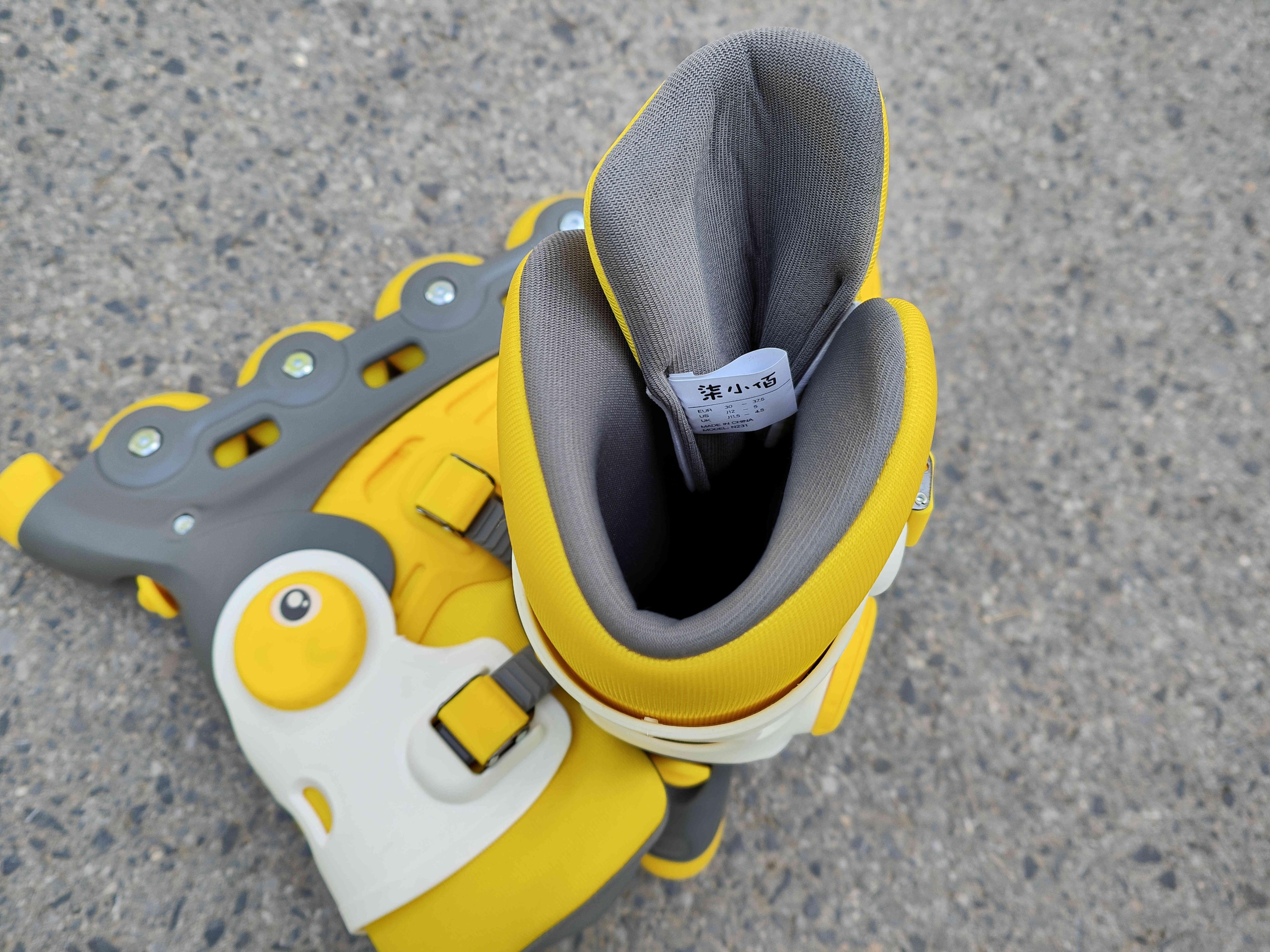 萌趣好物，释放天性，柒小佰小怪兽溜冰鞋让孩子开启新运动方式