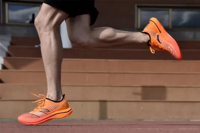 李宁鞋子黑科技,鞋底防滑黑科技