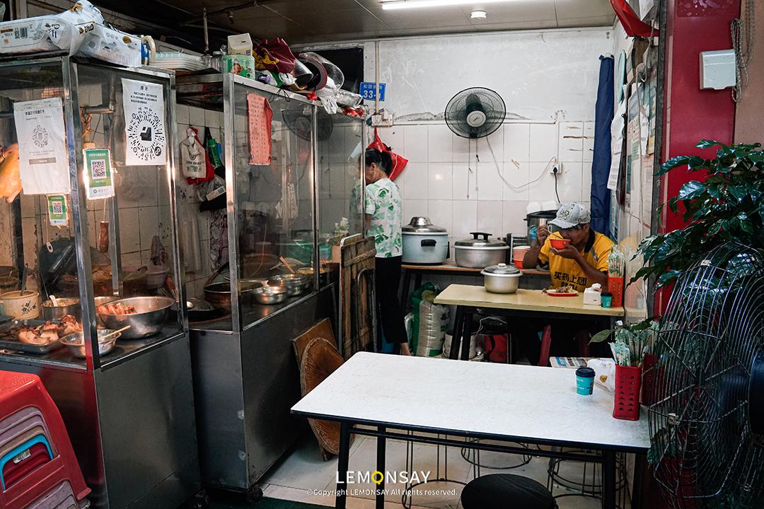 只有3条评论的店,的士司机却追了15年