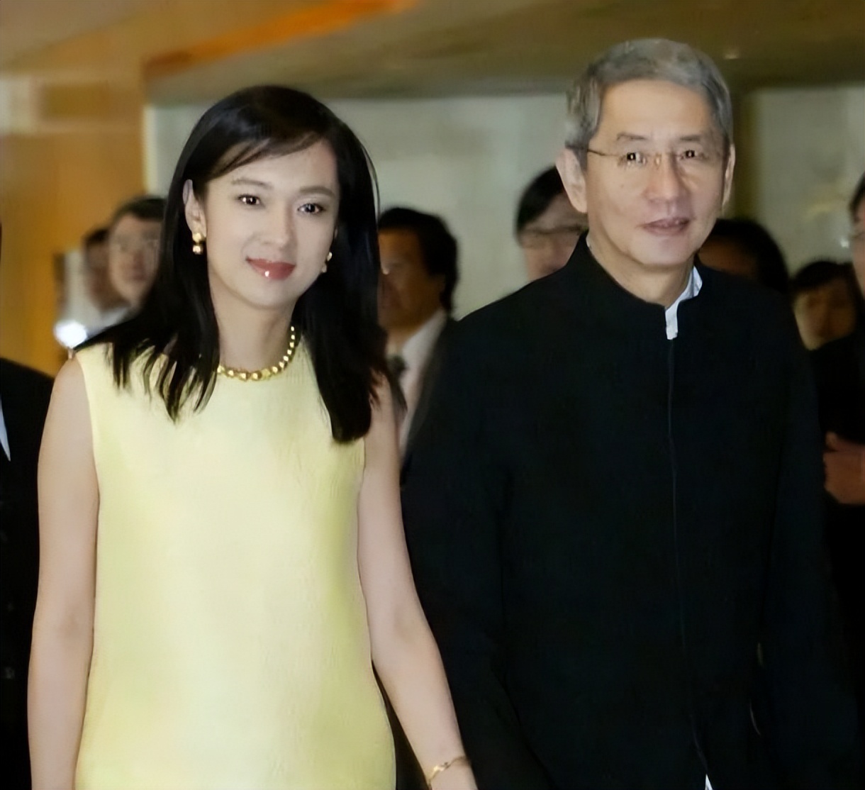 一代乐坛才女的传奇人生：花十余年，收藏千件宝贝