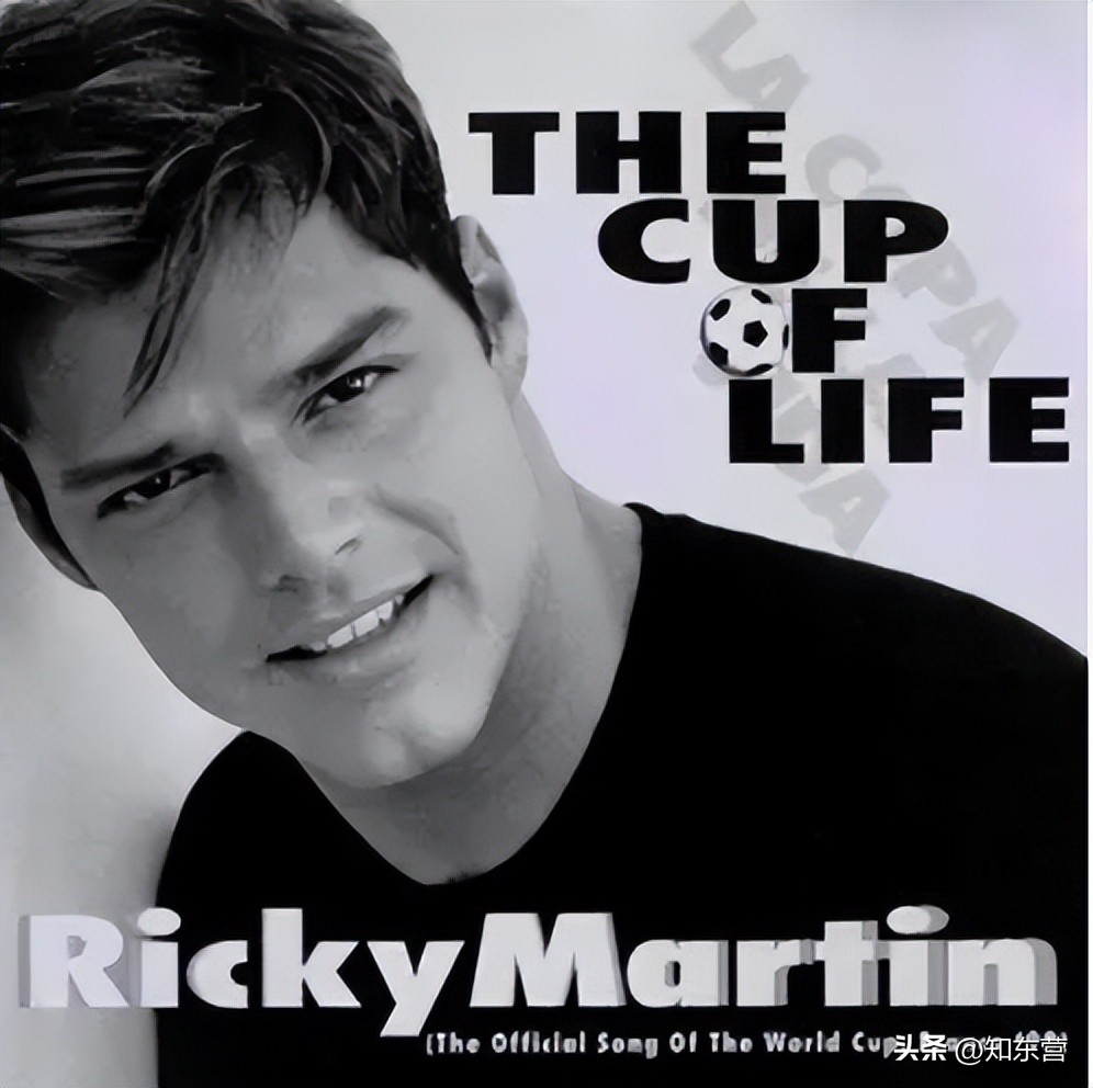 足球怎能不让人热泪盈眶,充满遗憾的不只是足球