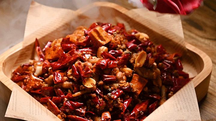 正佳隔壁的「跷脚牛肉」，跷到了我的心巴