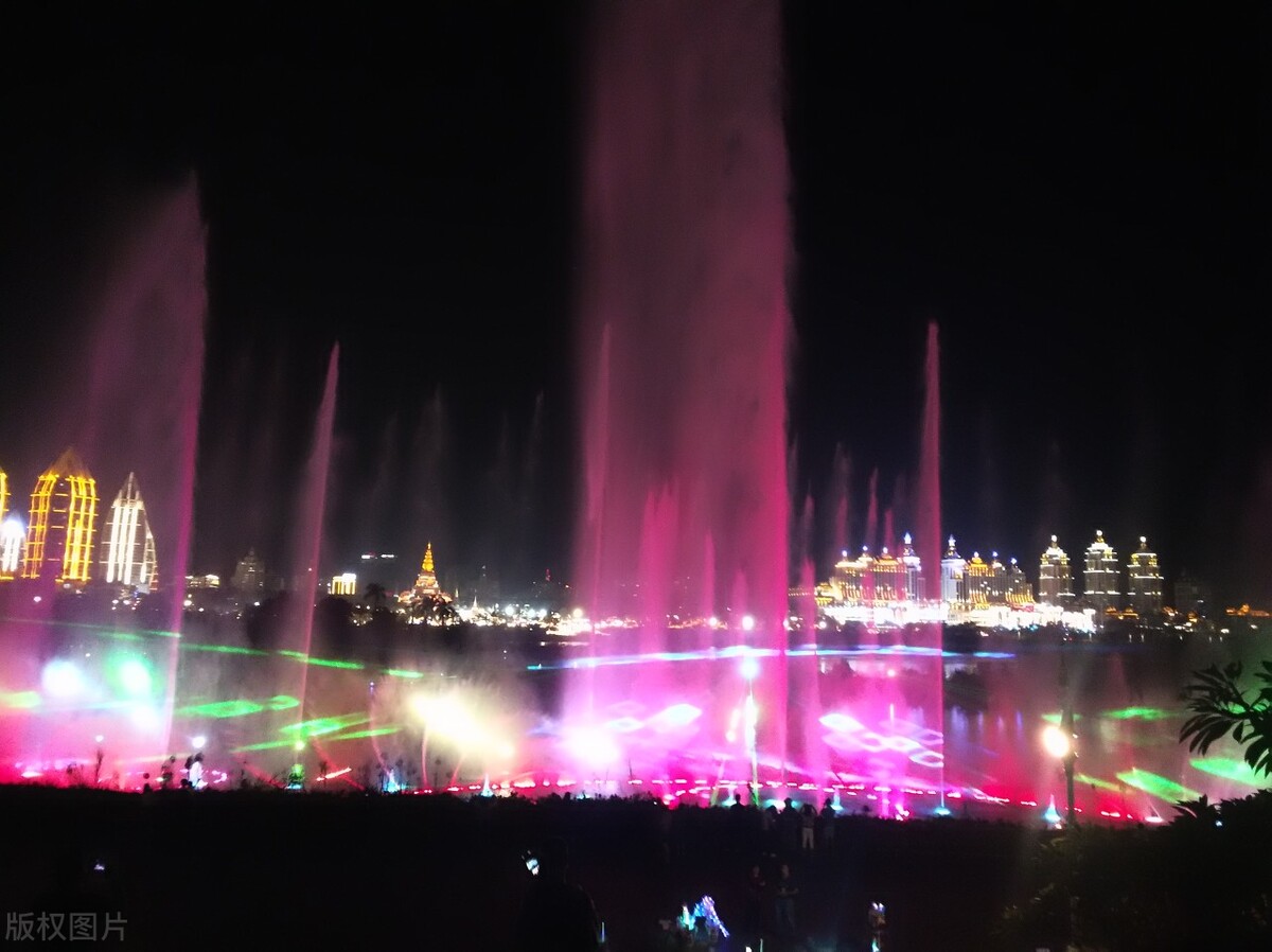 西双版纳望天树景区与热带植物园,西双版纳值得去的四个旅游景点