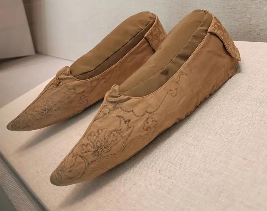 中国丝绸博物馆和中国之江博物馆,博物馆中国的服装