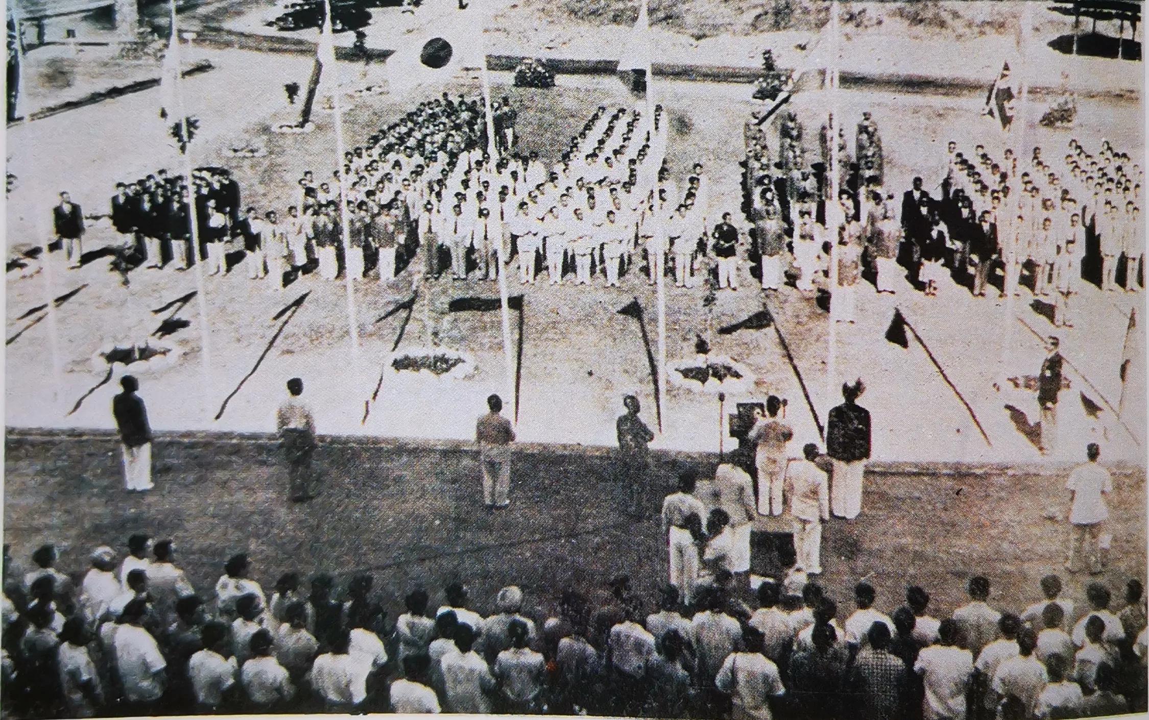 第二届菲律宾马尼拉亚运会纪念币,第16届亚运会纪念邮票