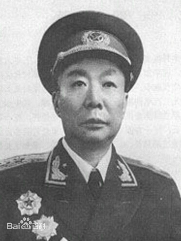 镇守*疆新**南疆的郭鹏中将