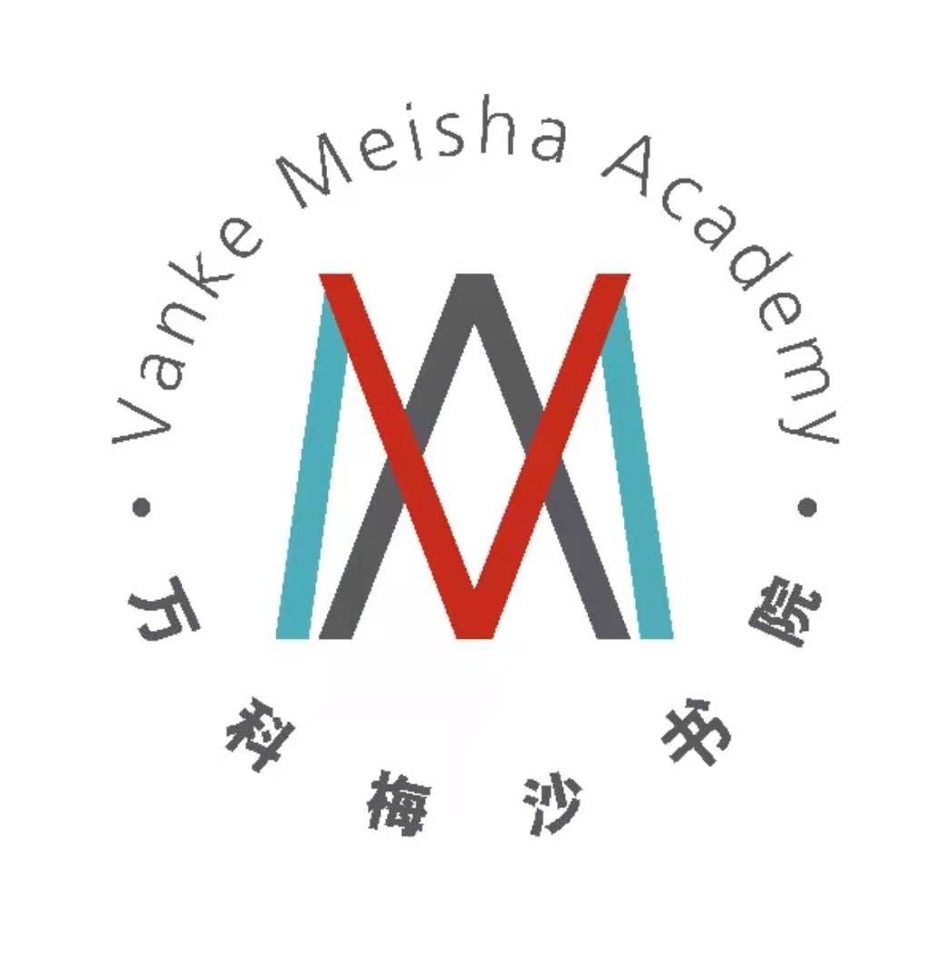 哇！这些学校的圣诞节也太“卷”了！圣诞老人、无人机都来了