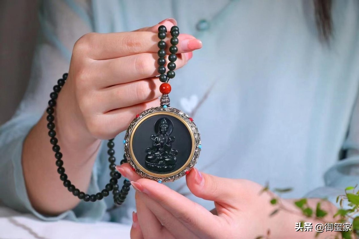 五行缺火缺木戴什么和田玉,和田玉属性五行属什么