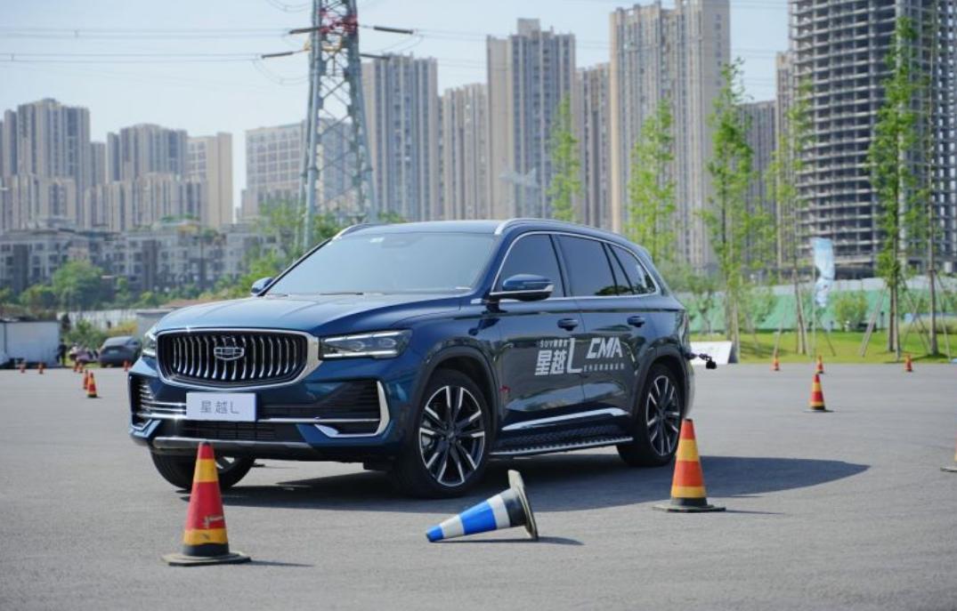 吉利星越l深度试驾优缺点,不试不比不卖啥意思