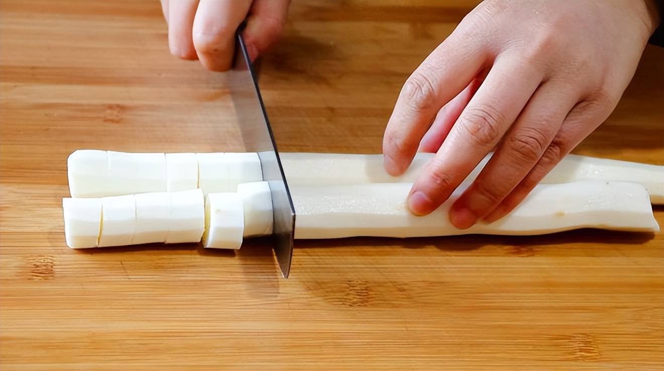 少吃米饭和馒头可以吃什么代替,主食馒头与大米哪个更有营养