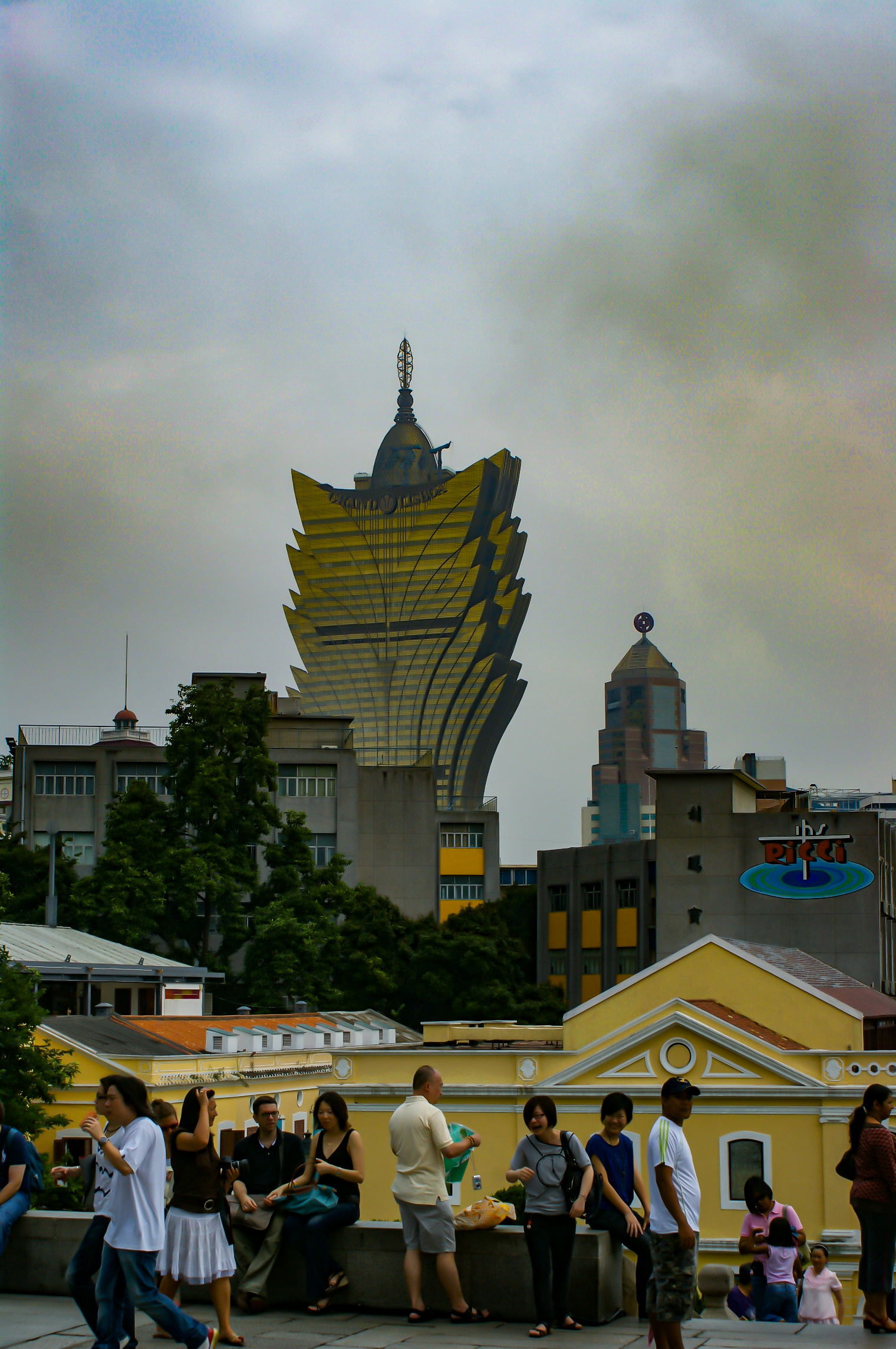 澳门先去大三巴还是渔人码头,以前澳门有多少岛