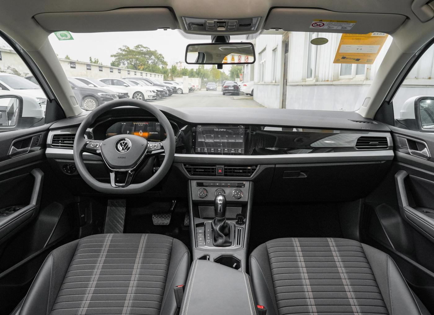 为什么这么多人买朗逸,朗逸和朗逸plus的优缺点