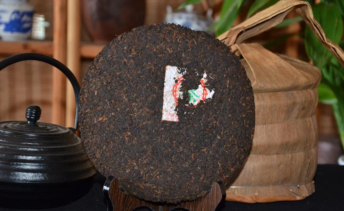 喝普洱熟茶就像喝脏水一样吗,普洱熟茶变质了喝了会怎么样