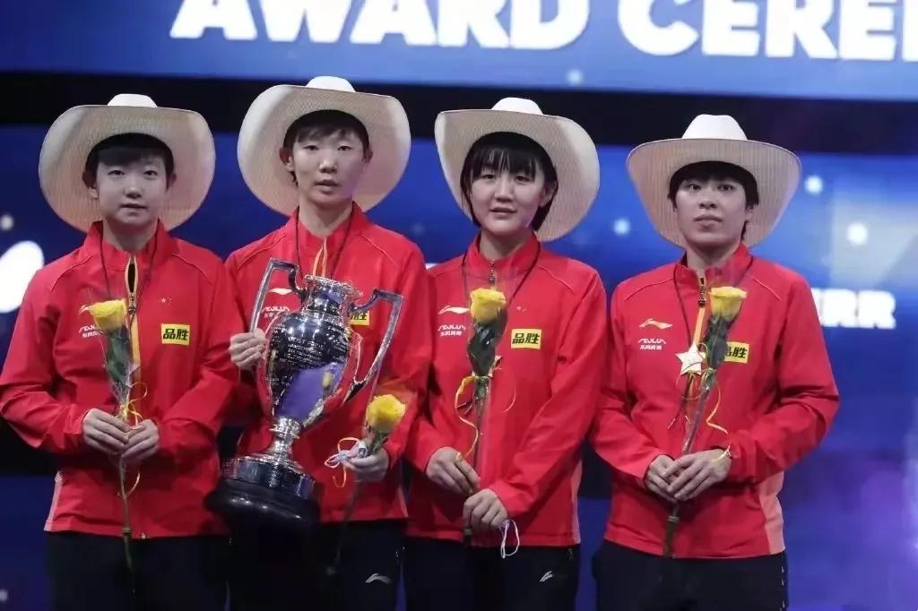 王楠在训练场探访孙颖莎,平安抵达天津完整视频