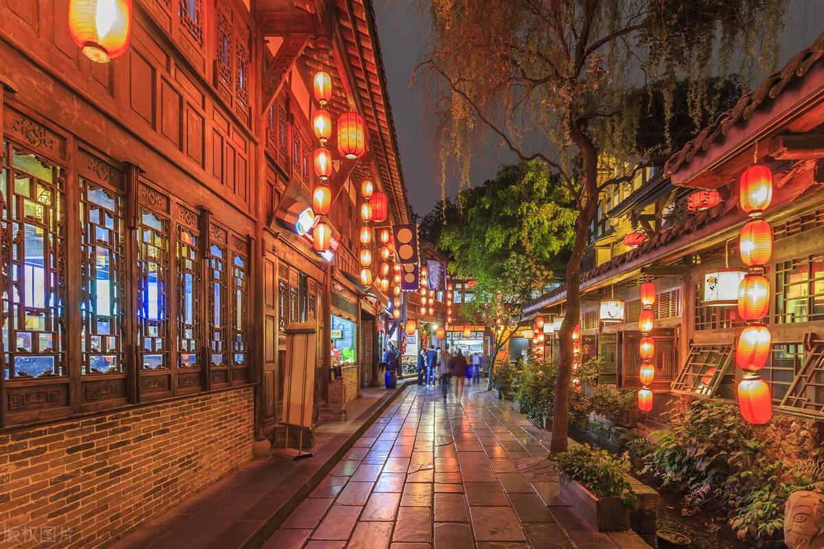 四川接待游客最新消息,五一四川接待游客和旅游收入