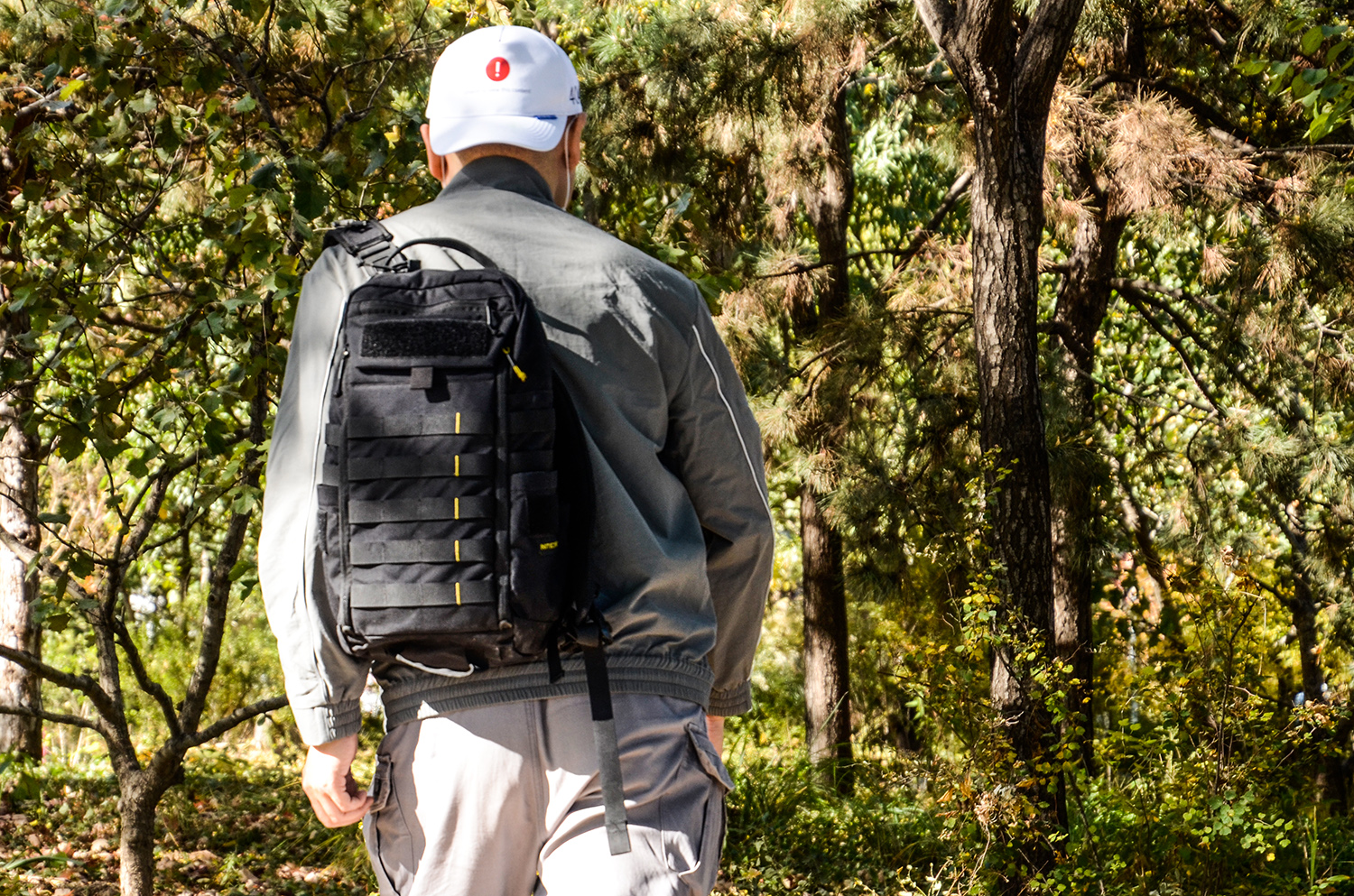 冷风、湿热、油污、真菌统统被吸走：单导黑洞夹克