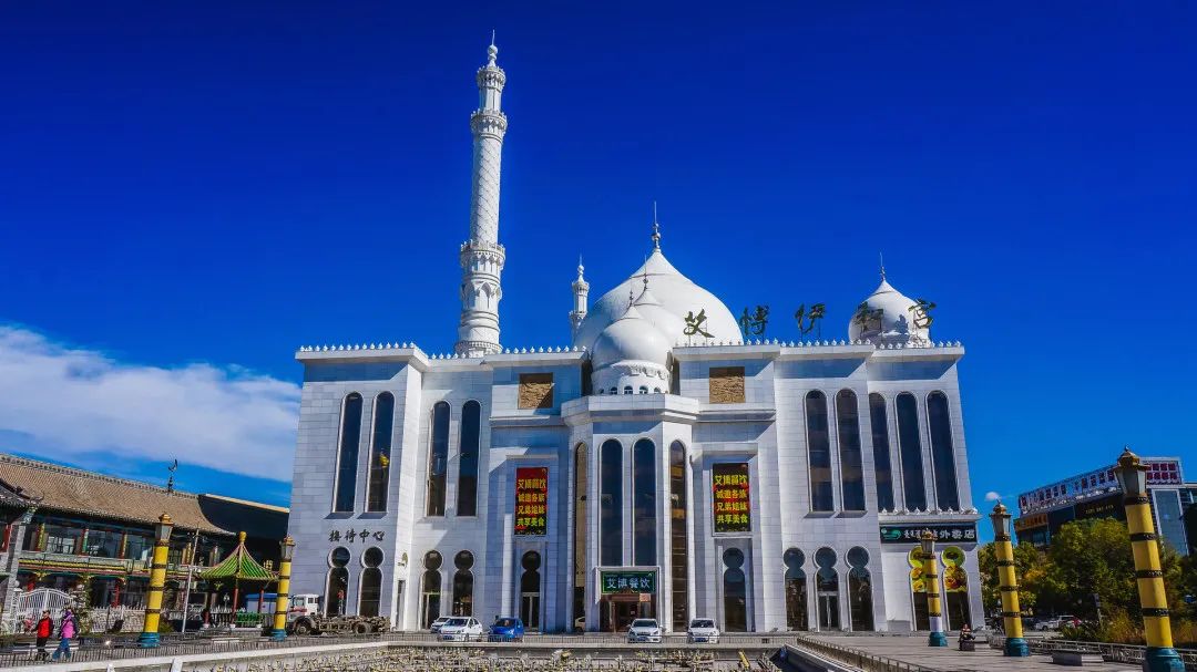到成都旅游六月一日机票优惠价格,六月底成都机票哪里便宜