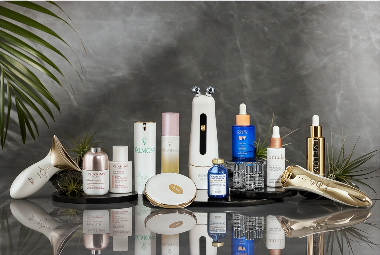 浪漫春日愈见美肌连卡佛臻启焕「妍」春绎主题项目