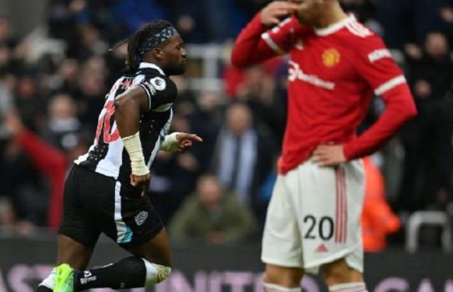 曼联vs利兹联c罗黄牌,曼联vs利物浦c罗黄牌犯规