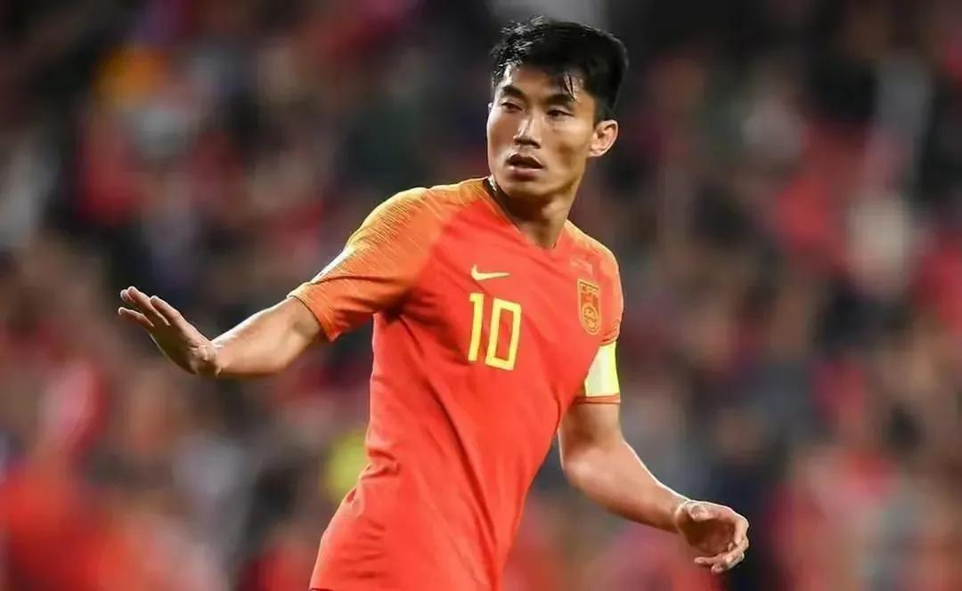 有的人只要站在那里就赢了,有的人只要站在那就已经很耀眼了