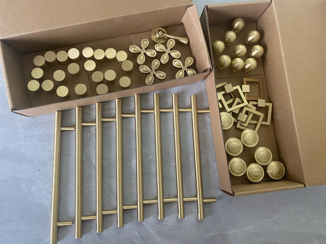 全屋定制比木工做柜子贵多少钱,木工打柜子和全屋定制有啥区别