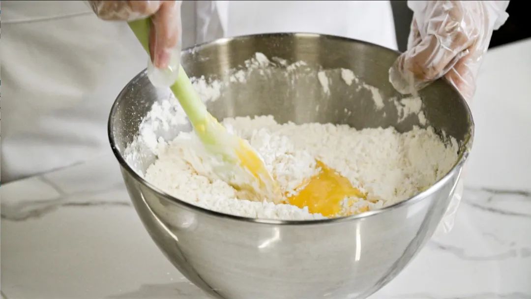 用料理机做蛋糕教程,用蛋糕机做小蛋糕