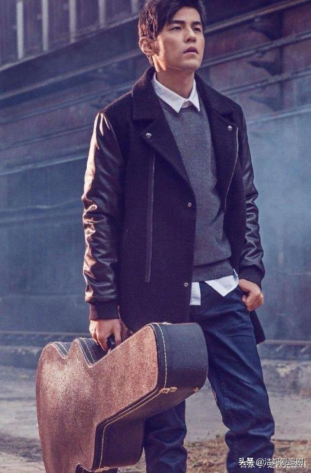 周杰伦霸榜年度最热歌曲20年,2021年最火歌曲50首完整版周杰伦