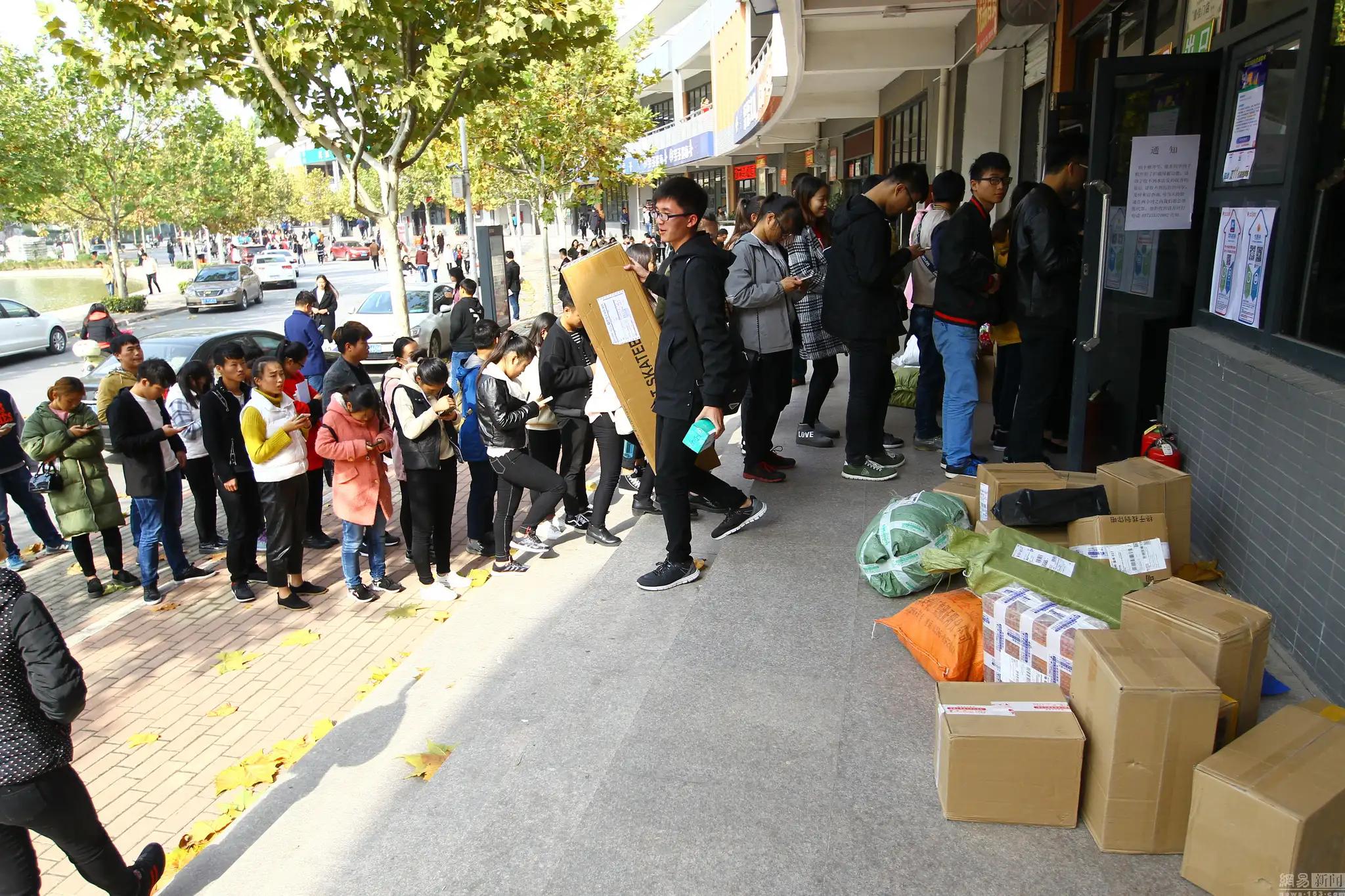 电商如此火爆买商铺还有意义吗,电商火爆程度