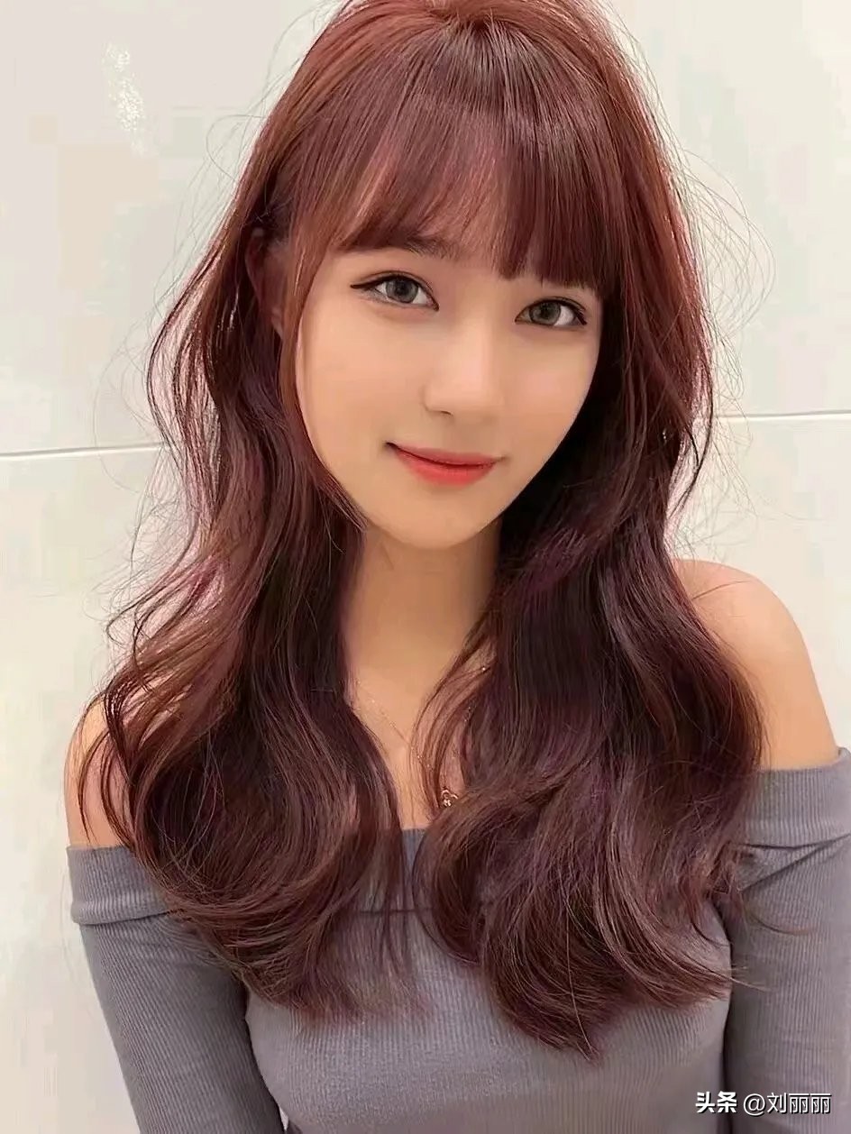 最受女生欢迎的发型,今年流行的十大女士发型