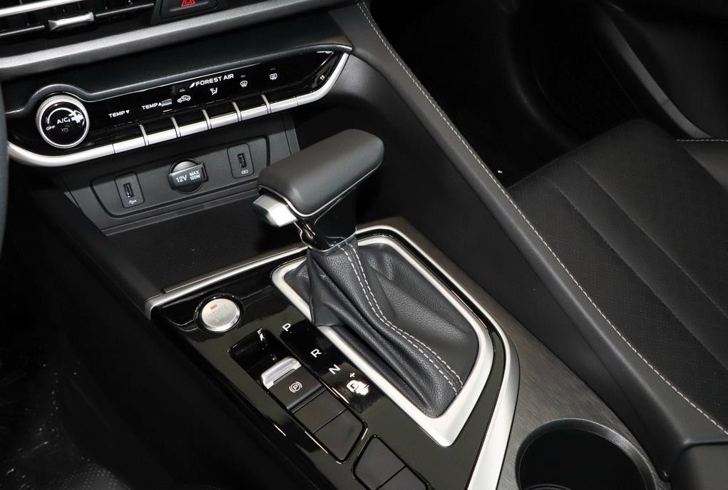 长安逸动搭载哪一款变速箱,长安逸动2013款和2014款区别