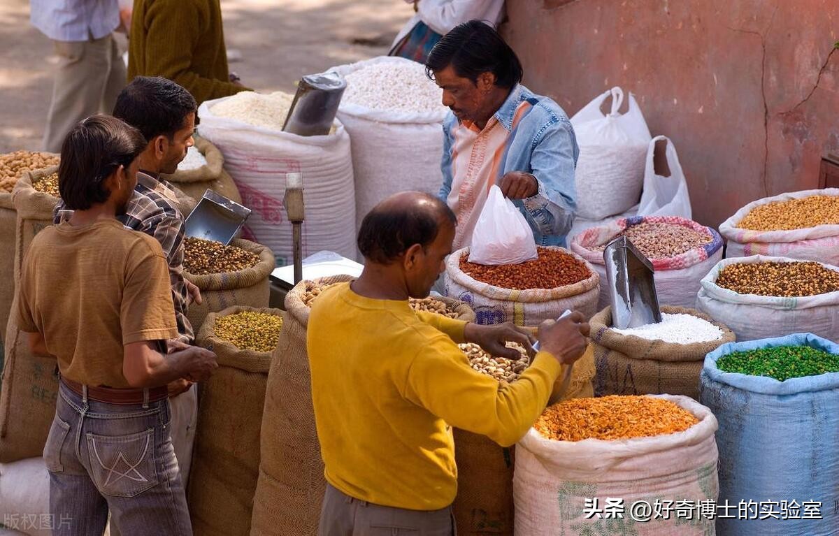 印度人怎么看待印度与中国的差距,为什么印度人总感觉比中国人高