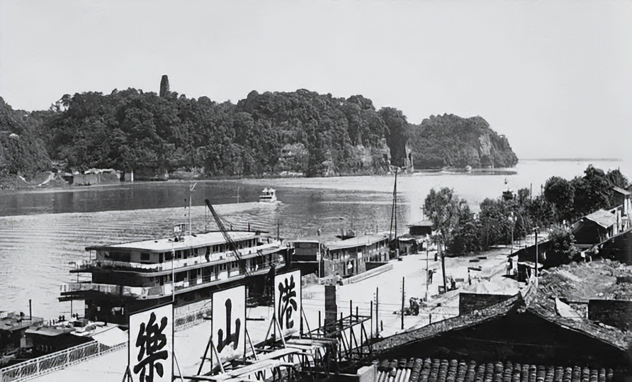 70年代的乐山照片,七十年代四川乐山老照片