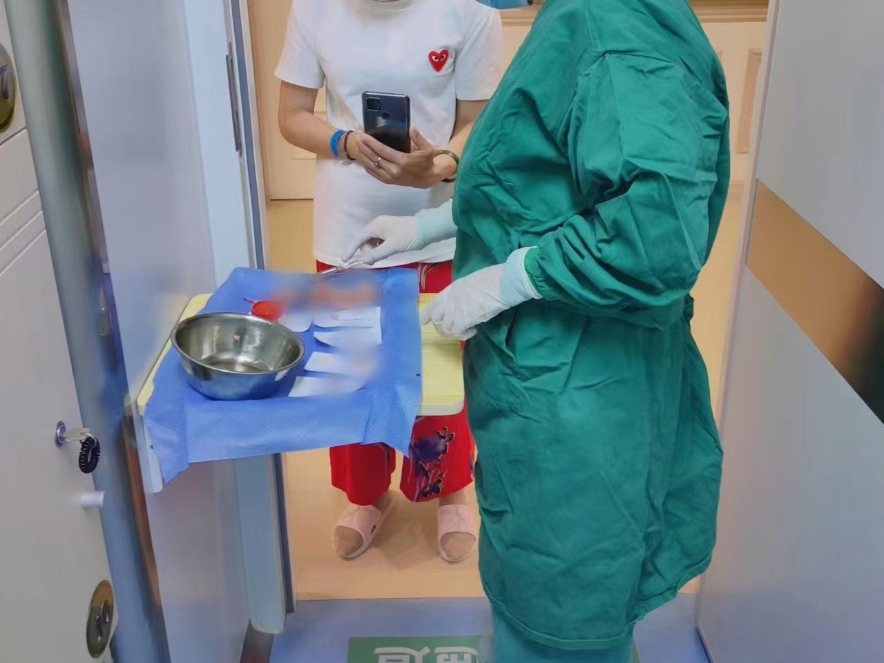 子宫腺肌症需要补血吗,子宫腺肌瘤出血吃止血药能好吗