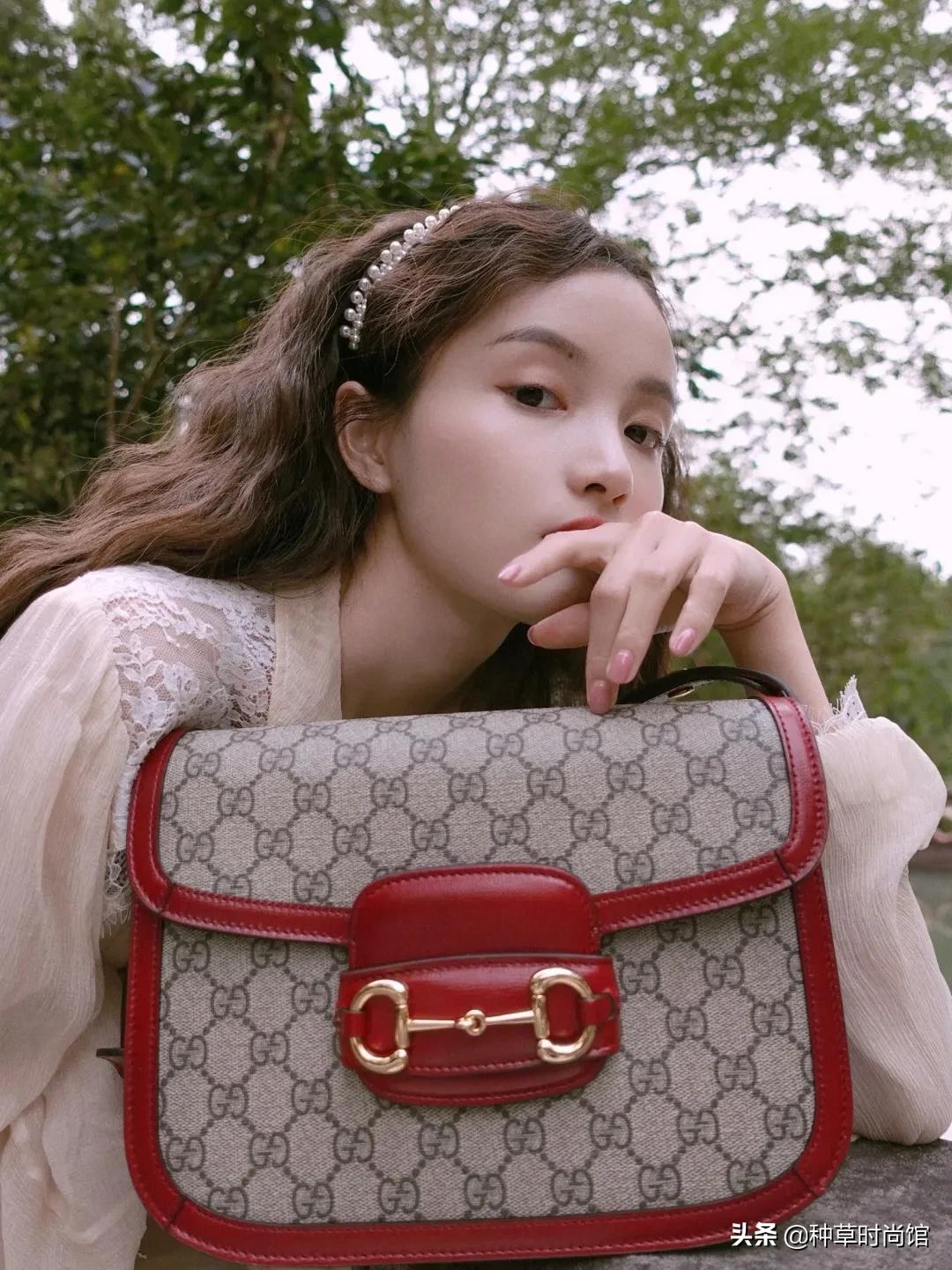 大牌包包入门推荐3000左右黑色,今年最值得入手的大牌包包推荐