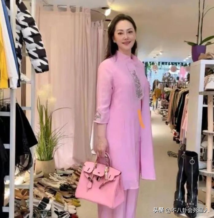 8位老牌明星晚年回归普通人生活,5位移居国外明星现状