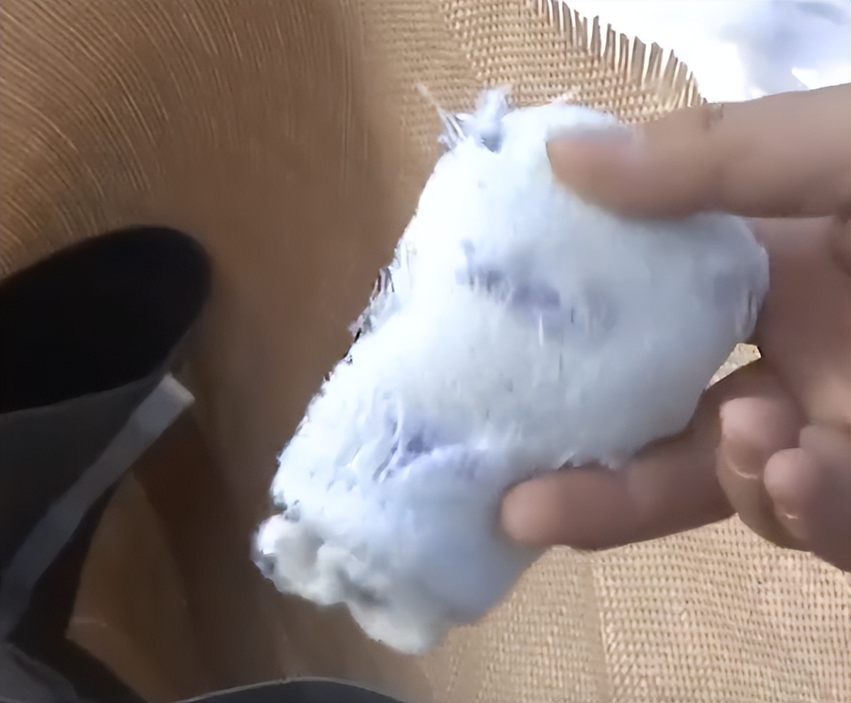 收下韩国4吨“脏衣臭袜”后，土耳其向中国提要求：提供全新物资