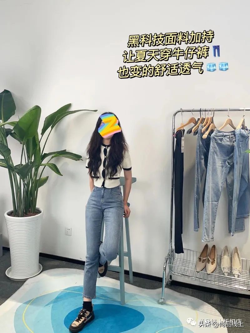 逸阳新款流行阔腿牛仔裤,下半年流行什么裤子