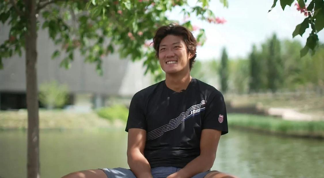 中国网球无缘再创历史！张之臻0-2出局，仍创5项纪录，获百万巨奖