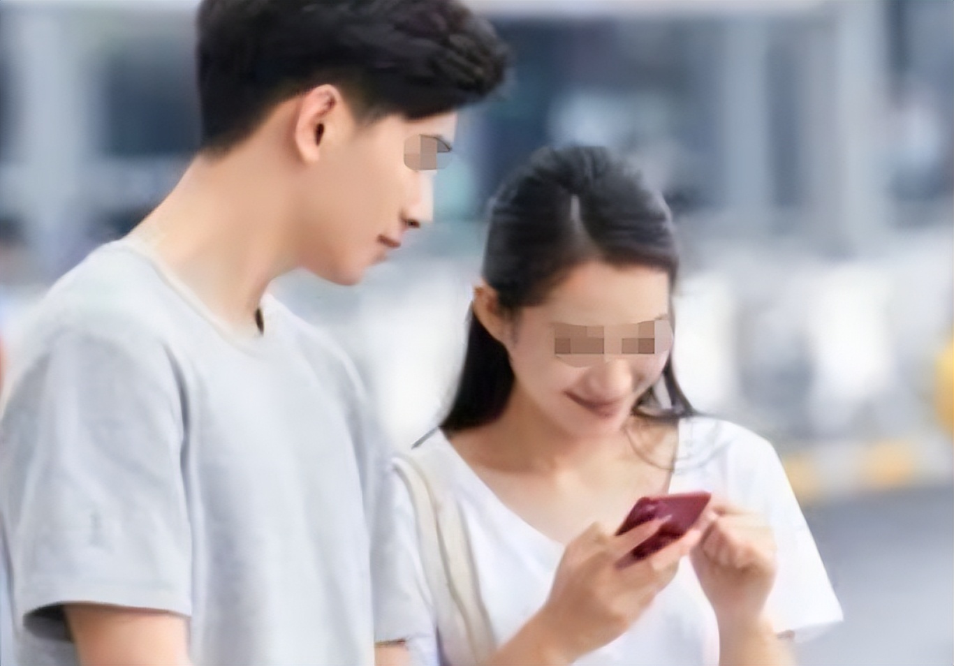 陕西男子一连三天梦见亡妻求救,男子十天连续梦见亡妻打开棺木