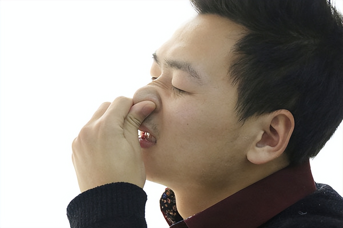 鼻毛白了拔掉了会引起其他变白吗,鼻毛变白跟肺有关系吗