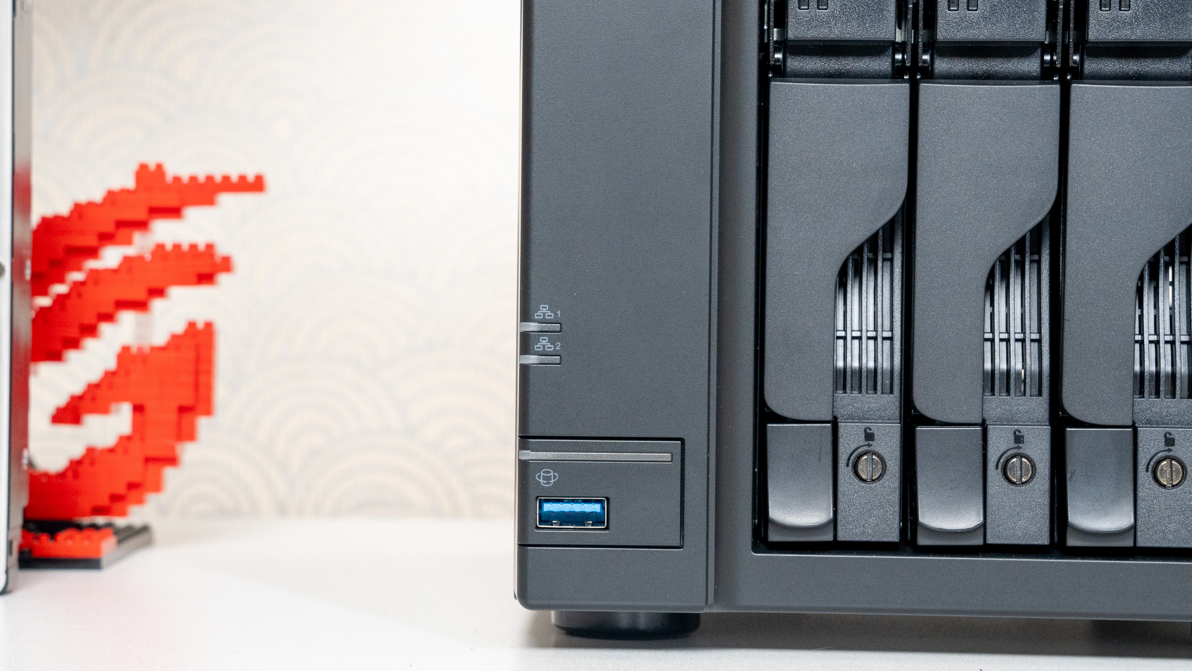 西部数据红盘plus比pro慢多少,西部数据红盘2个4t还是1个8t