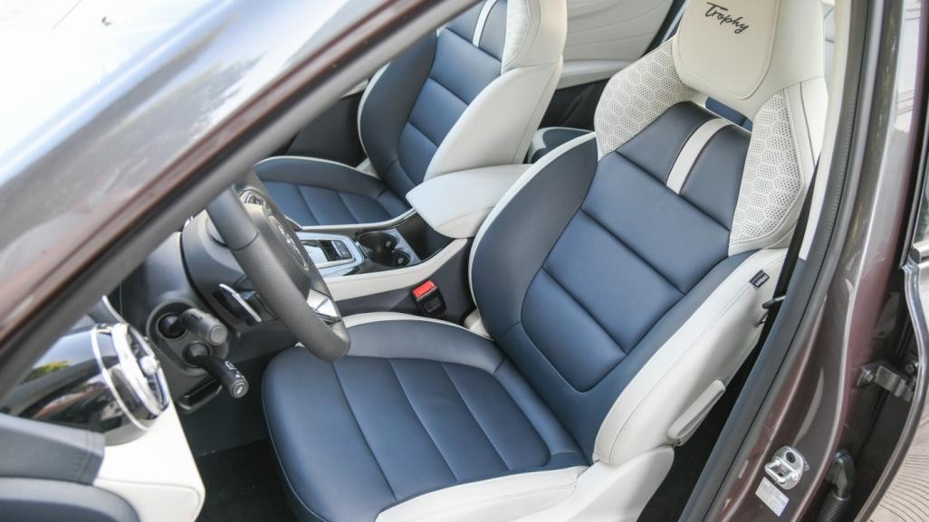 mg领航是全新一代suv吗,mg领航这款车怎么样