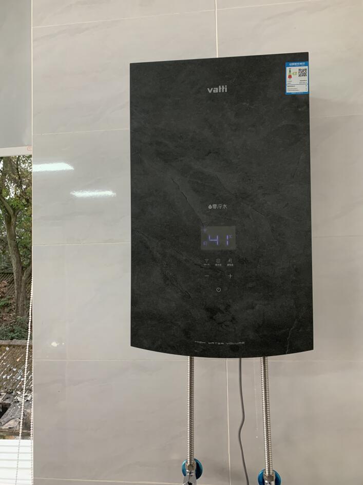 一级能效零冷水燃气热水器测评,零冷水一级能效燃气热水器测评