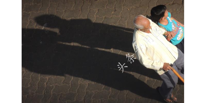 “还是亲儿子孝顺”小舅一年回一次家，养老5年的女婿断了生活费