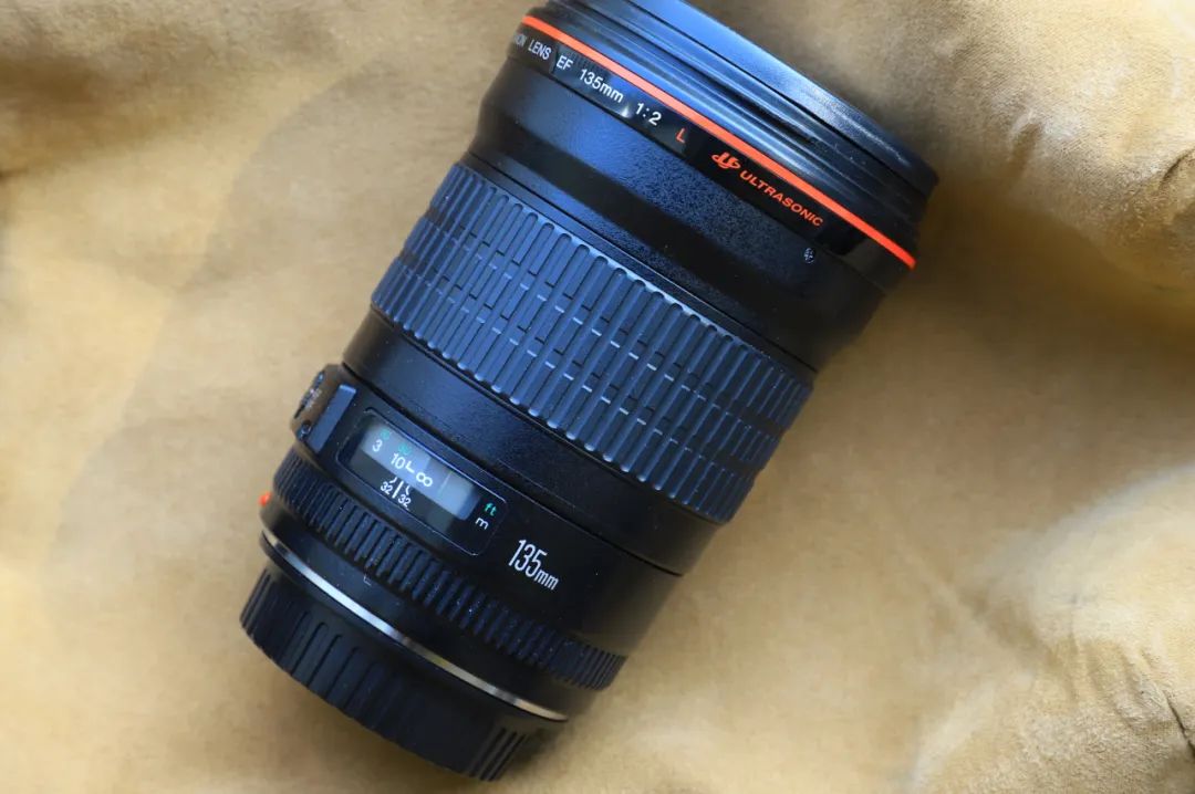 佳能哪些相机不值得购买,佳能的rf镜头真的不值吗