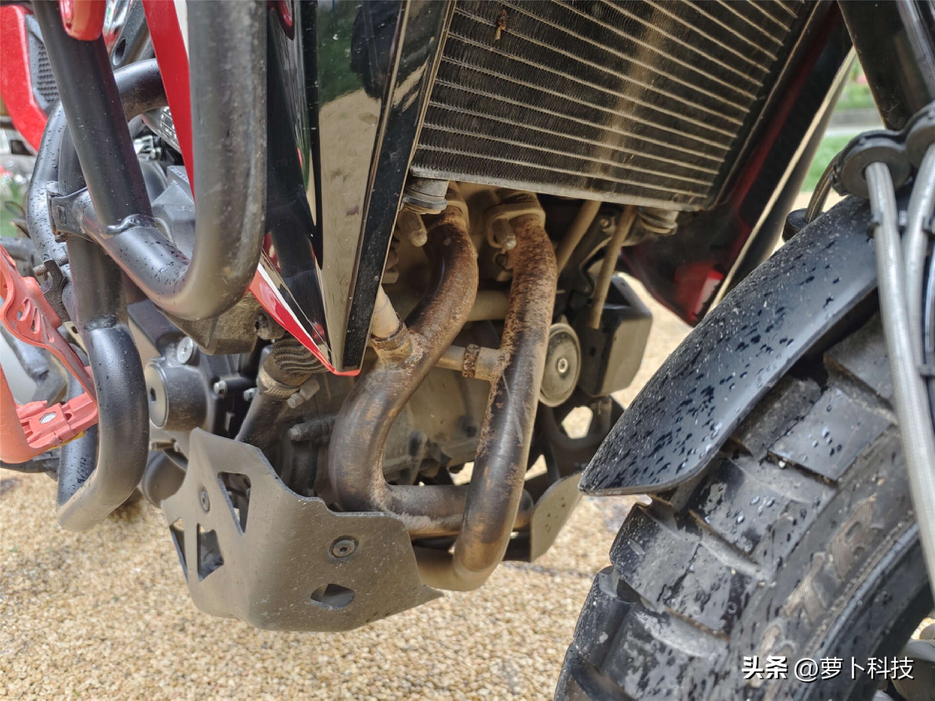 摩托车排气管防生锈解决办法,三轮摩托车排气管生锈