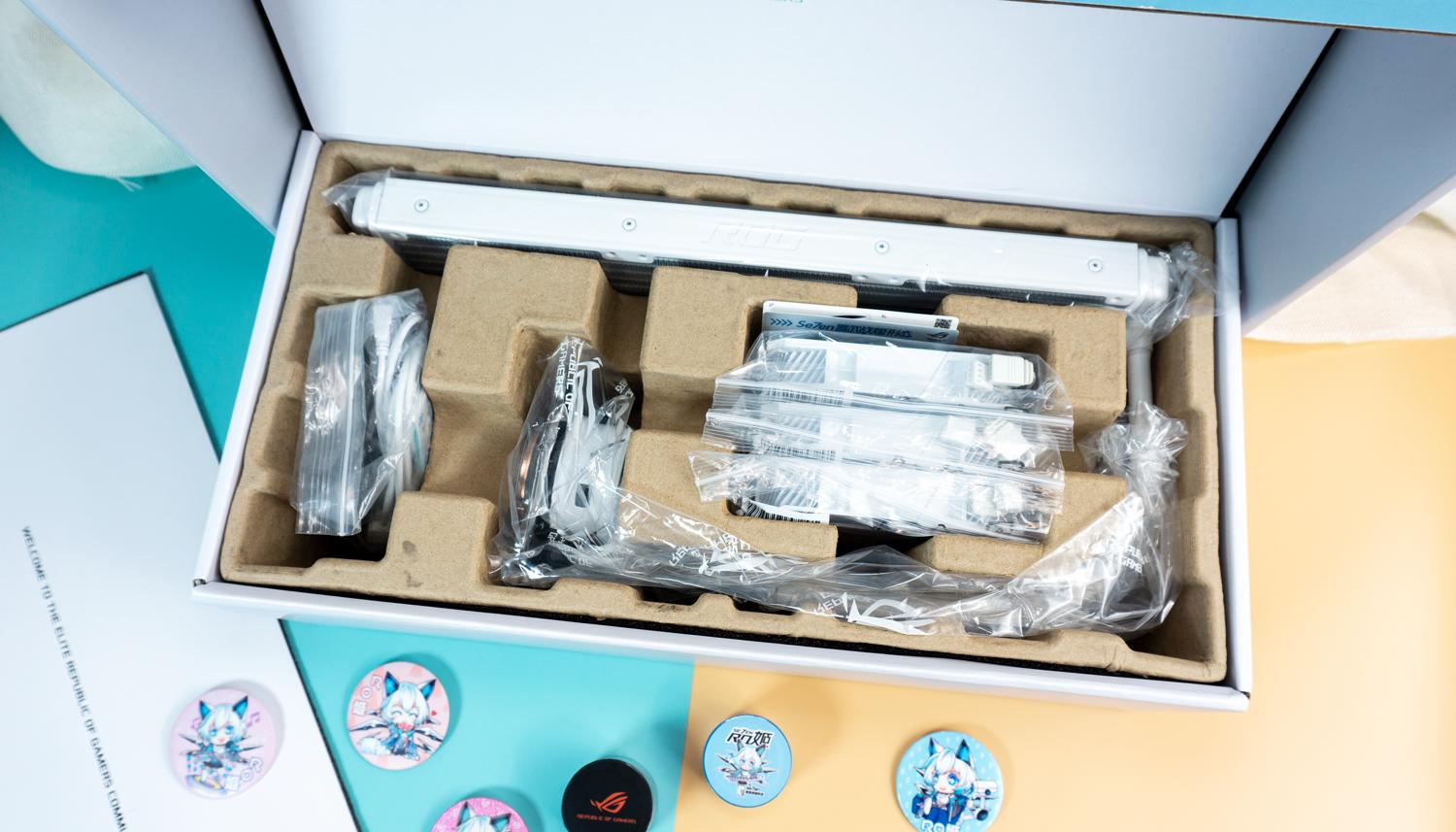 华硕rogstrixlcii360水冷,华硕rog吹雪360argb一体式水冷