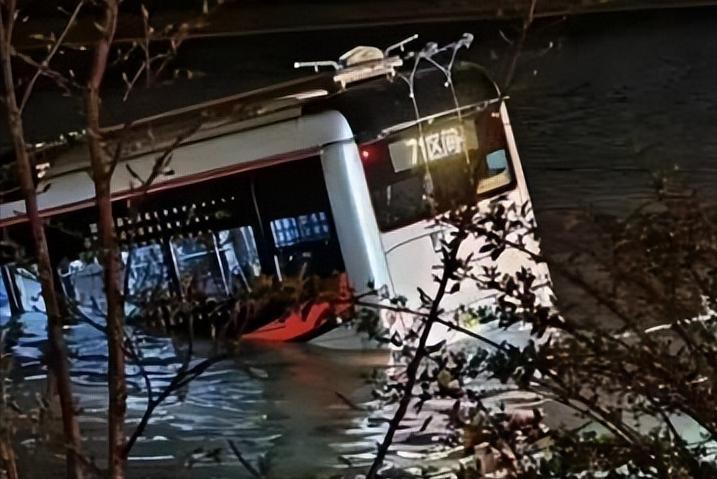 温州健身房“性丑闻”爆出：人一旦没了“底线”，究竟有多可怕？