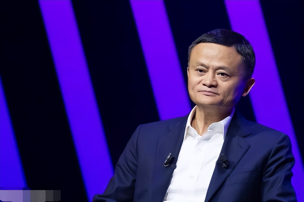 马云：决定一个人命运的关键，不是背景和关系