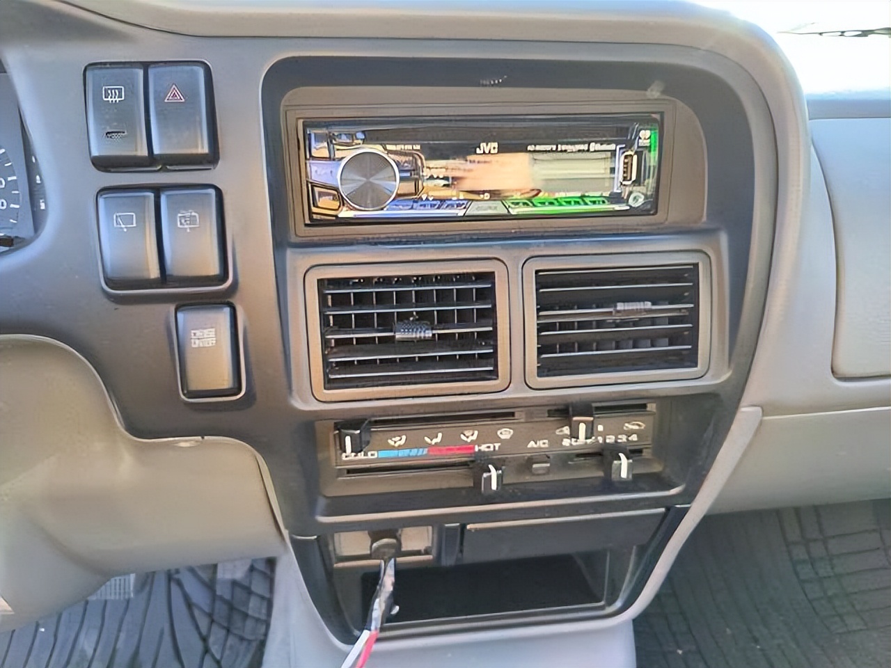 姹熼搩闄嗛鍏ㄩ儴杞﹀瀷,姹熼搩闄嗛姹借溅鍥剧墖